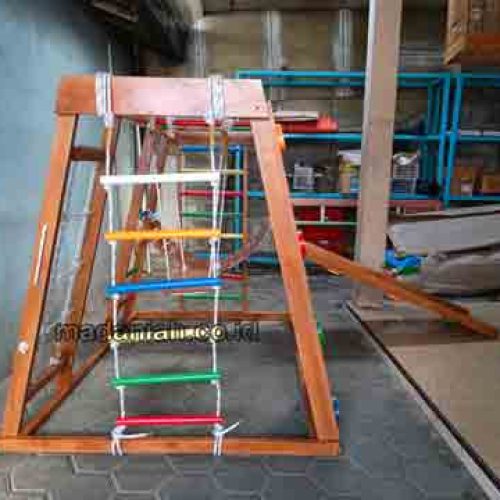 Jual Playground Kayu Brakiasi Merauke