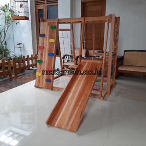 Jual Playground Kayu Brakiasi Pegunungan Arfak Jual Playground Kayu Brakiasi Pegunungan Arfak