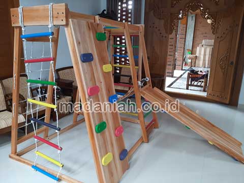 Jual Playground Kayu Brakiasi Pekalongan Murah