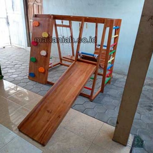 Jual Playground Kayu Brakiasi Pesisir Selatan