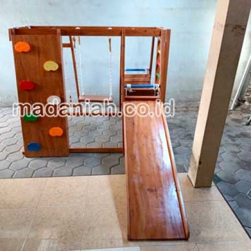 Jual Playground Kayu Brakiasi Pohuwato