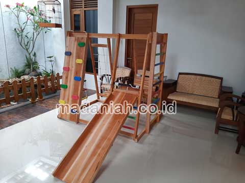 Jual Playground Kayu Brakiasi Probolinggo