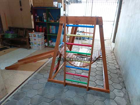 Jual Playground Kayu Brakiasi Rote Ndao