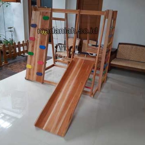 Jual Playground Kayu Brakiasi Samosir