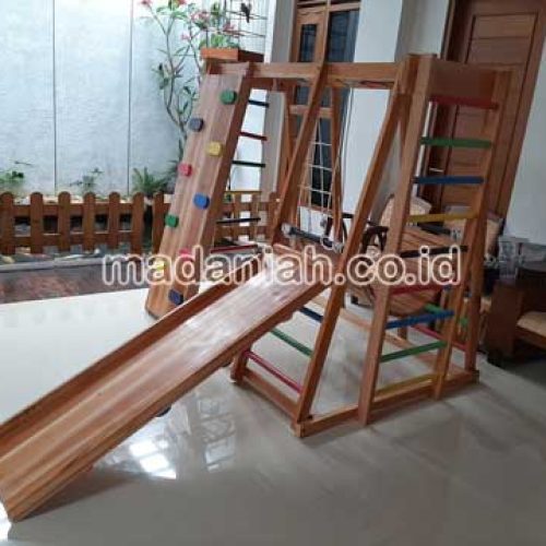 Jual Playground Kayu Brakiasi Sukamara