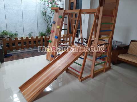 Jual Playground Kayu Brakiasi Sumedang