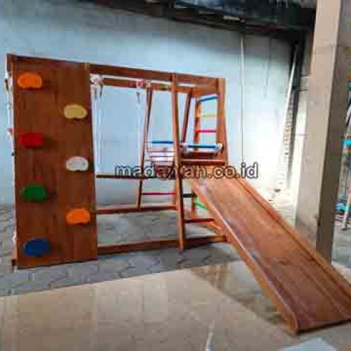 Jual Playground Kayu Brakiasi Tambrauw