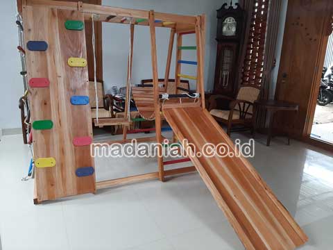 Jual Playground Kayu Brakiasi Temanggung Murah
