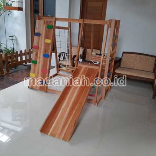 Jual Playground Kayu Brakiasi Tuban