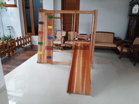 Jual Playground Kayu Brakiasi Waropen Harga Murah