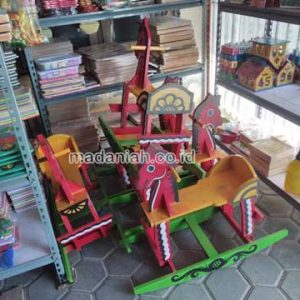 Produsen Kuda Goyang Kayu Anak TK Bantul Yogyakarta