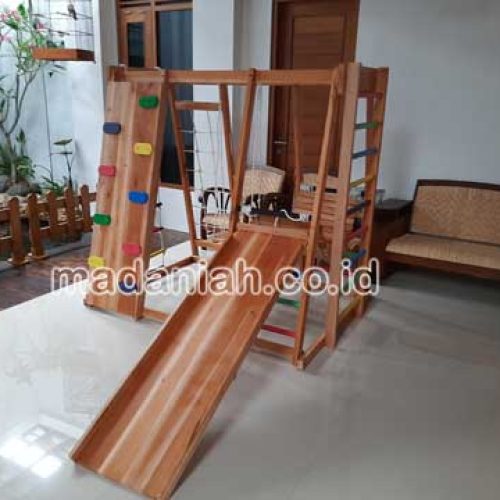 Produsen Playground Kayu Brakiasi Bandung