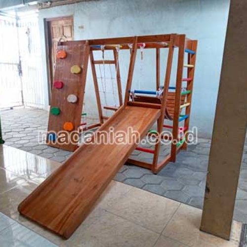 Produsen Playground Kayu Brakiasi Banjar