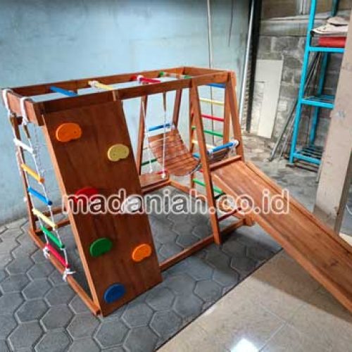 Produsen Playground Kayu Brakiasi Cirebon