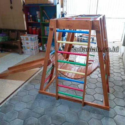 Produsen Playground Kayu Brakiasi Gunungsitoli
