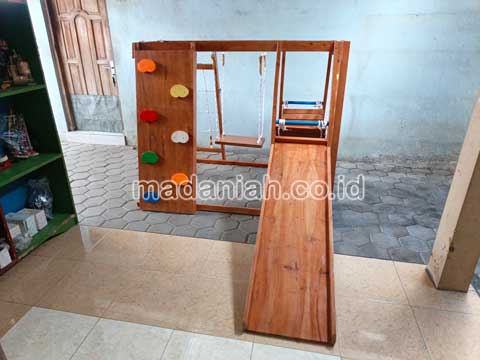 Produsen Playground Kayu Brakiasi Kepulauan Seribu Terdekat