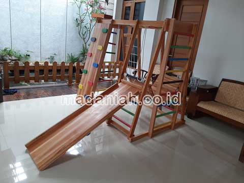 Produsen Playground Kayu Brakiasi Kota Batu Terdekat