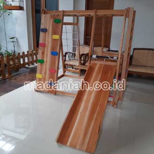 Produsen Playground Kayu Brakiasi Kota Pasuruan