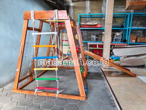 Produsen Playground Kayu Brakiasi Kota Pasuruan Terdekat