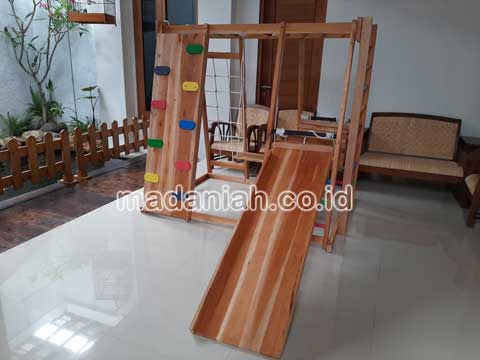 Produsen Playground Kayu Brakiasi Kota Pasuruan
