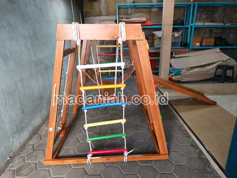 Produsen Playground Kayu Brakiasi Kota Tangerang Terdekat