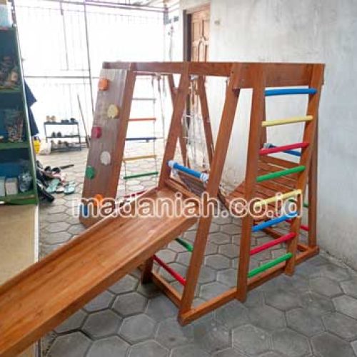 Produsen Playground Kayu Brakiasi Kotawaringin Timur Produsen Playground Kayu Brakiasi Kotawaringin Timur