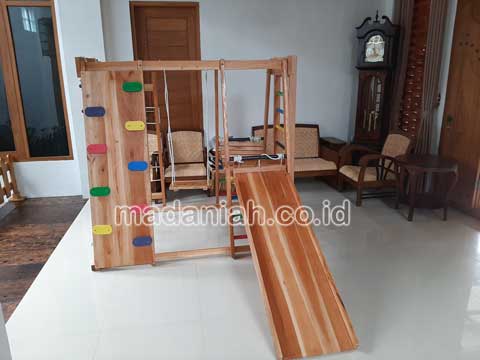 Produsen Playground Kayu Brakiasi Pacitan