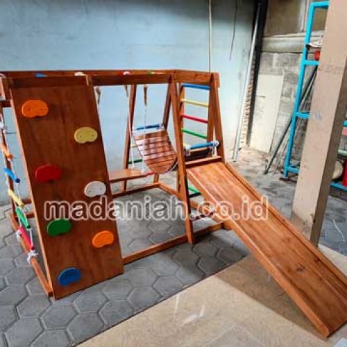 Produsen Playground Kayu Brakiasi Palangkaraya