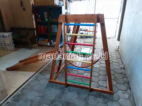 Produsen Playground Kayu Brakiasi Pontianak Terdekat