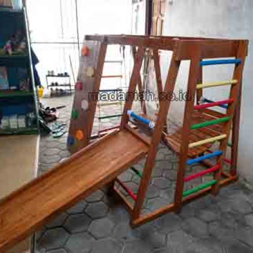 Produsen Playground Kayu Brakiasi Puncak Jaya