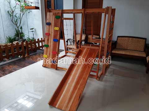 Produsen Playground Kayu Brakiasi Purbalingga