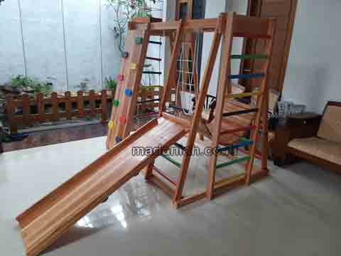 Produsen Playground Kayu Brakiasi Sorong Selatan Harga Murah