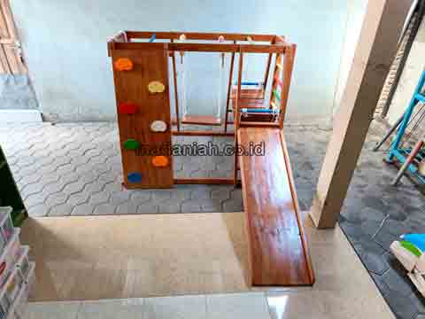 Produsen Playground Kayu Brakiasi Teluk Wondama Harga Murah