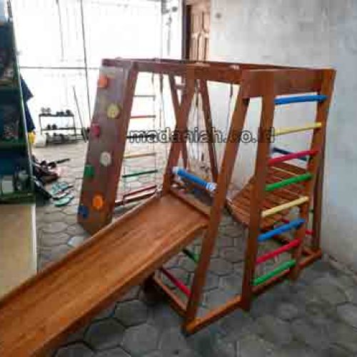 Produsen Playground Kayu Brakiasi Tolikara Produsen Playground Kayu Brakiasi Tolikara