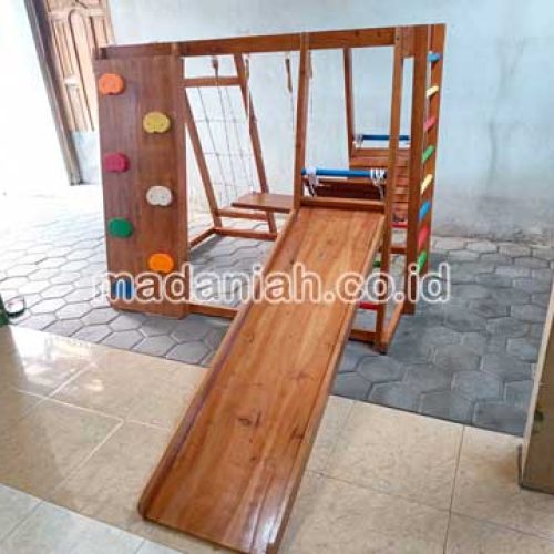 Jual Murah Playground Kayu Brakiasi Kota Bitung Jual Murah Playground Kayu Brakiasi Kota Bitung