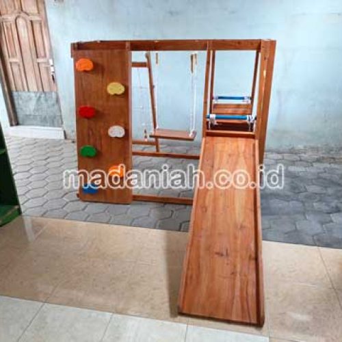 Jual Murah Playground Kayu Brakiasi Sitaro Jual Murah Playground Kayu Brakiasi Sitaro