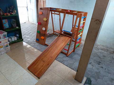 Jual Playground Kayu Brakiasi Bengkalis