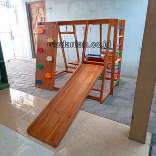 Jual Playground Kayu Brakiasi Deli Serdang Jual Playground Kayu Brakiasi Deli Serdang