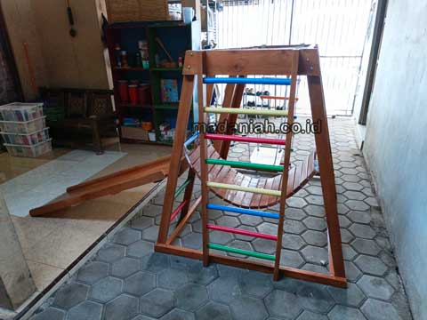 Jual Playground Kayu Brakiasi Indragiri Hulu