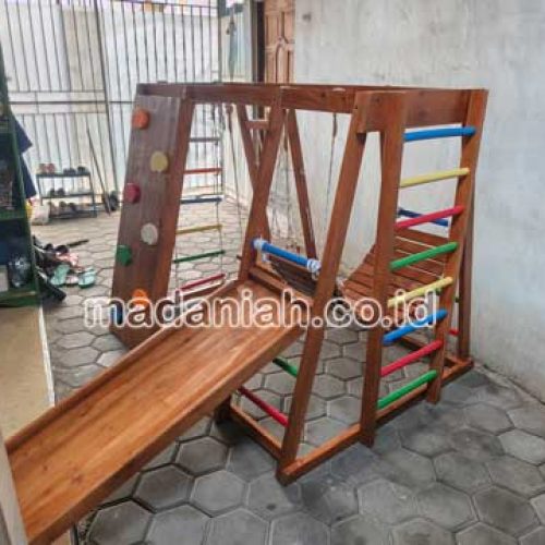 Jual Playground Kayu Brakiasi Kepulauan Sangihe Jual Playground Kayu Brakiasi Kepulauan Sangihe
