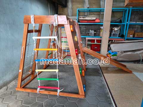 Jual Playground Kayu Brakiasi Konawe Utara Berkualitas