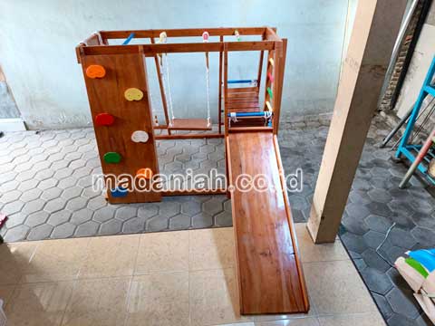 Jual Playground Kayu Brakiasi Kota Parepare Berkualitas