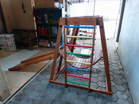 Jual Playground Kayu Brakiasi Kuantan Singingi