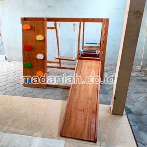 Jual Playground Kayu Brakiasi Minahasa Jual Playground Kayu Brakiasi Minahasa
