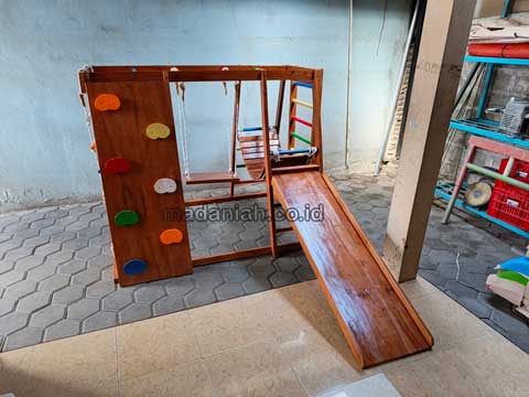 Jual Playground Kayu Brakiasi Ogan Komering Ilir