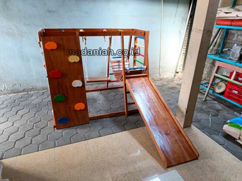 Produsen Playground Kayu Brakiasi Kota Dumai Harga Murah