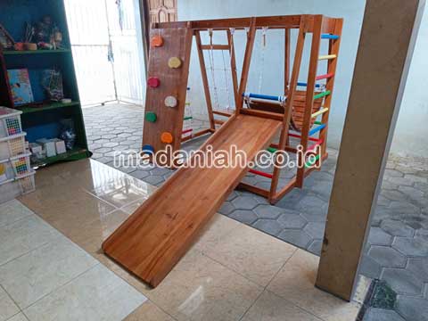 Produsen Playground Kayu Brakiasi Kota Makassar Terdekat