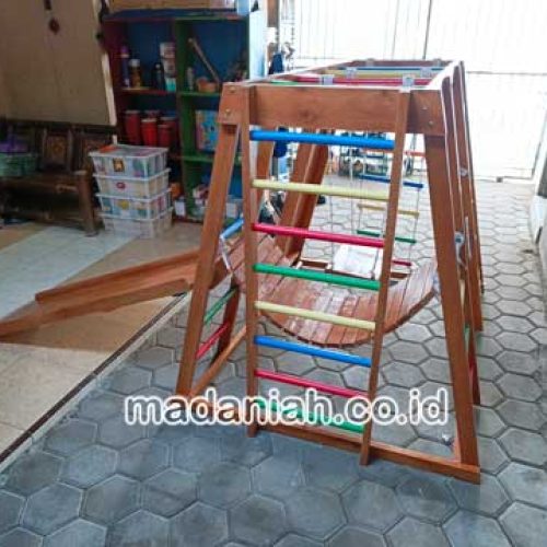 Pengadaan Playground Brakiasi Kayu Bangka Selatan Murah
