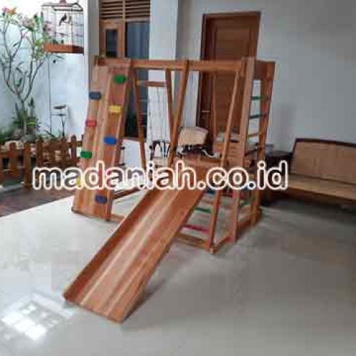 Pengadaan Playground Brakiasi Kayu Banyuasin Murah