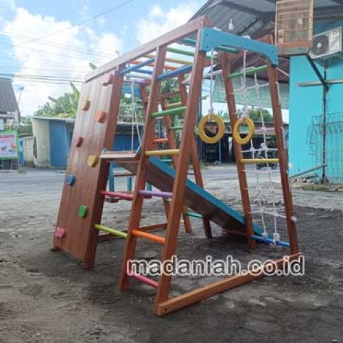 Pengadaan Playground Brakiasi Kayu Batu Bara Murah